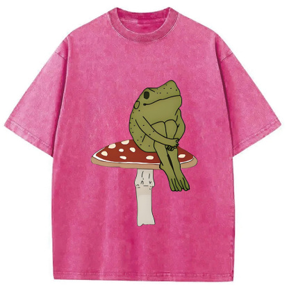 Frog on Mushroom Washed T-Shirt