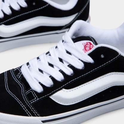 Vathtns Knu Skool Black / True White