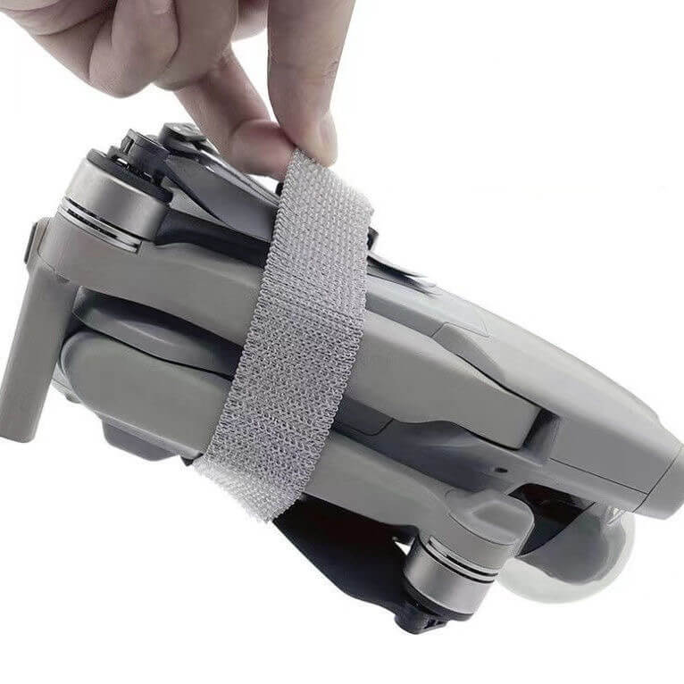 To drone propellremmer, faste propeller