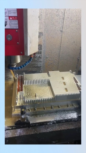 CNC Machined Heat Sink Manufacturing | Precision Thermal Solutions