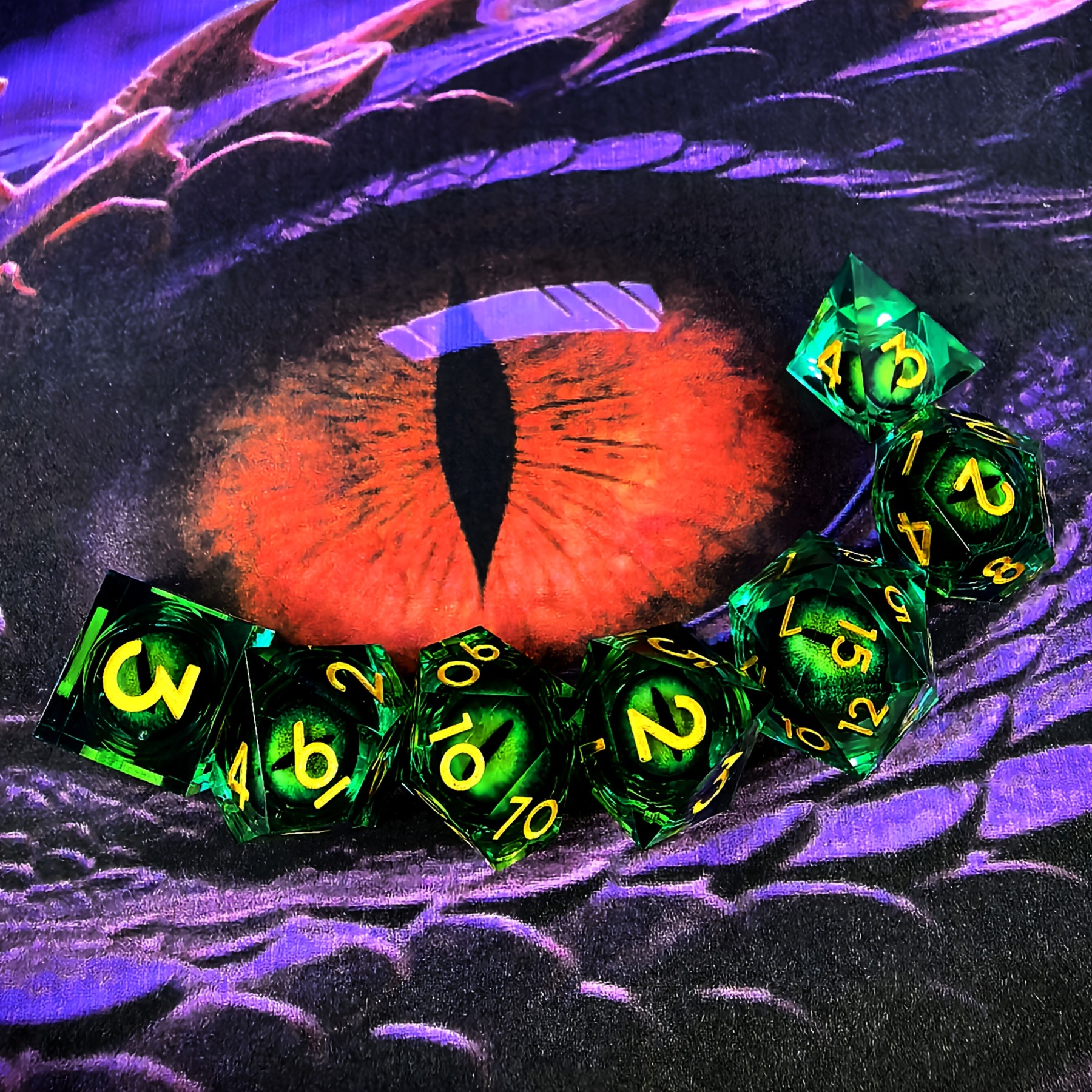 Dragon Eye DND Sharp Resin Liquid Dice
