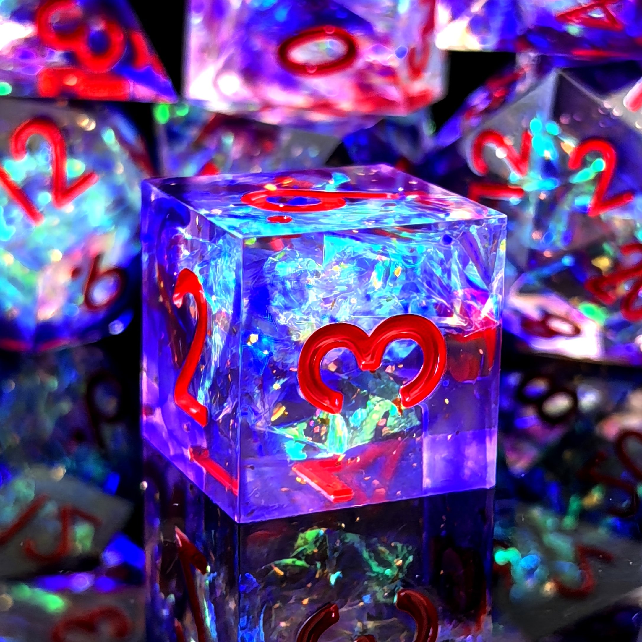 Beautiful seven-piece set of DND resin sharp dice set