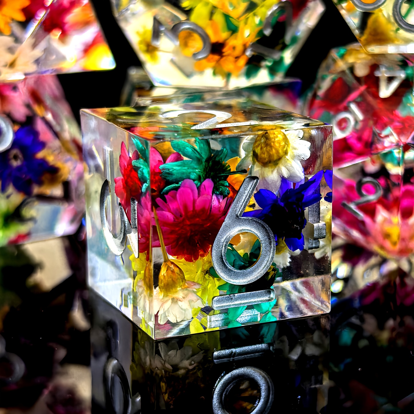 DND Resin Dice Set - Vibrant Floral & Star Design