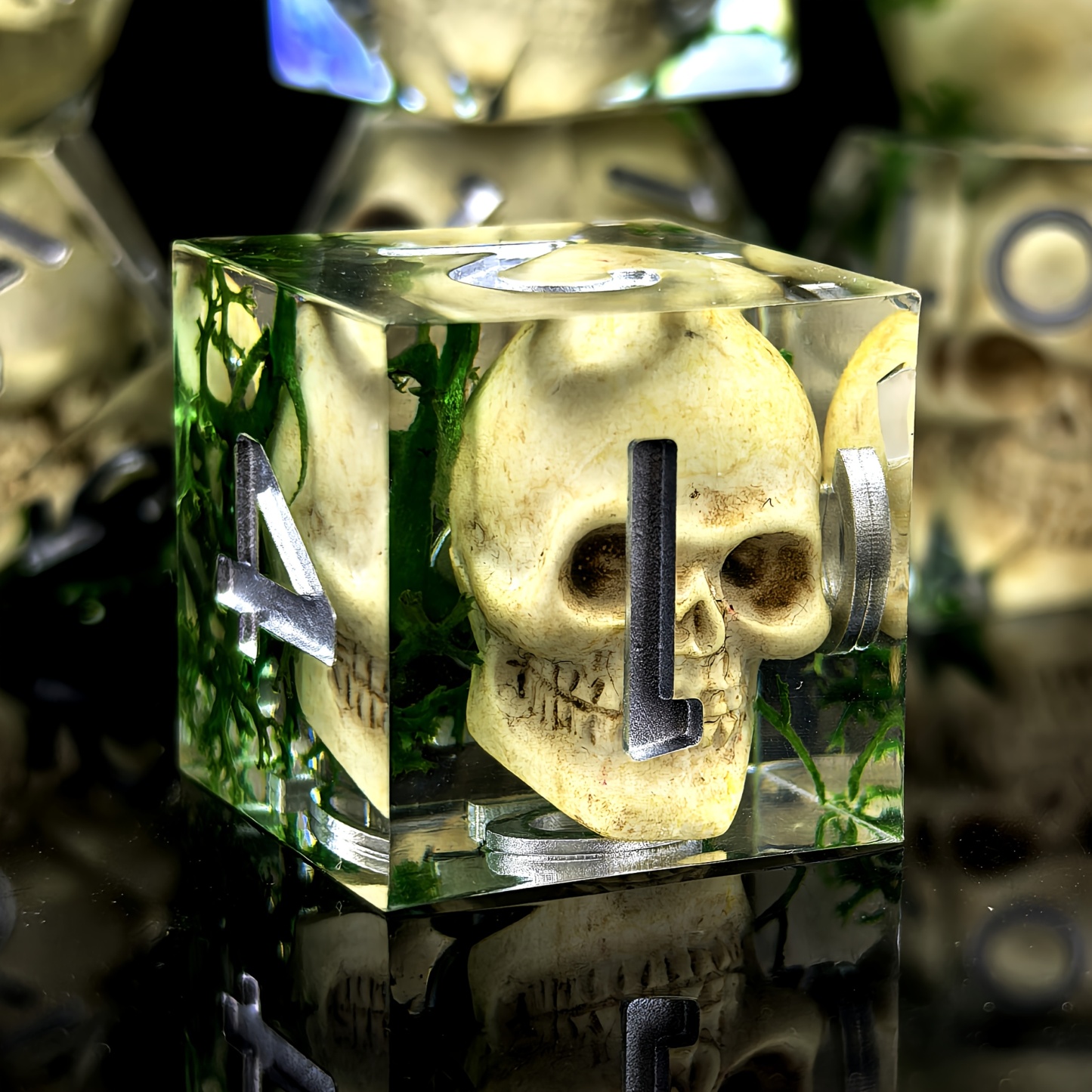 Dice set skull Sharp Edge