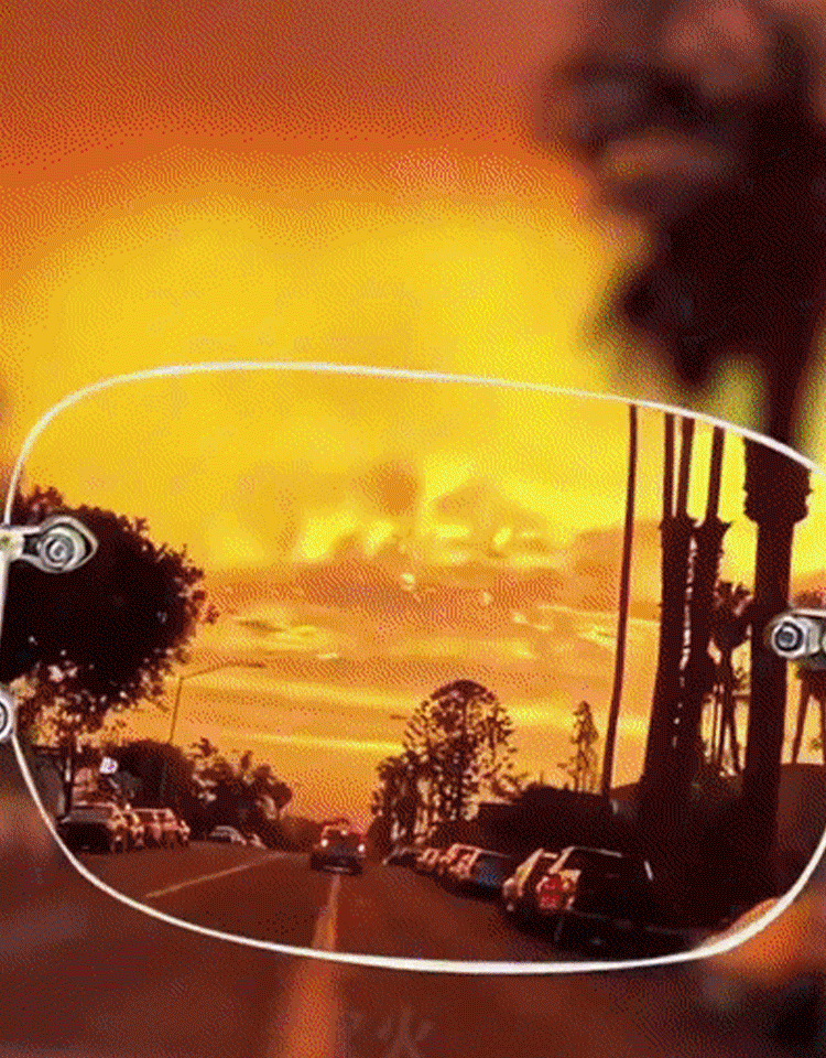 Smart automatic focus adjustment for +1.00 to +7.00 diopters (D)