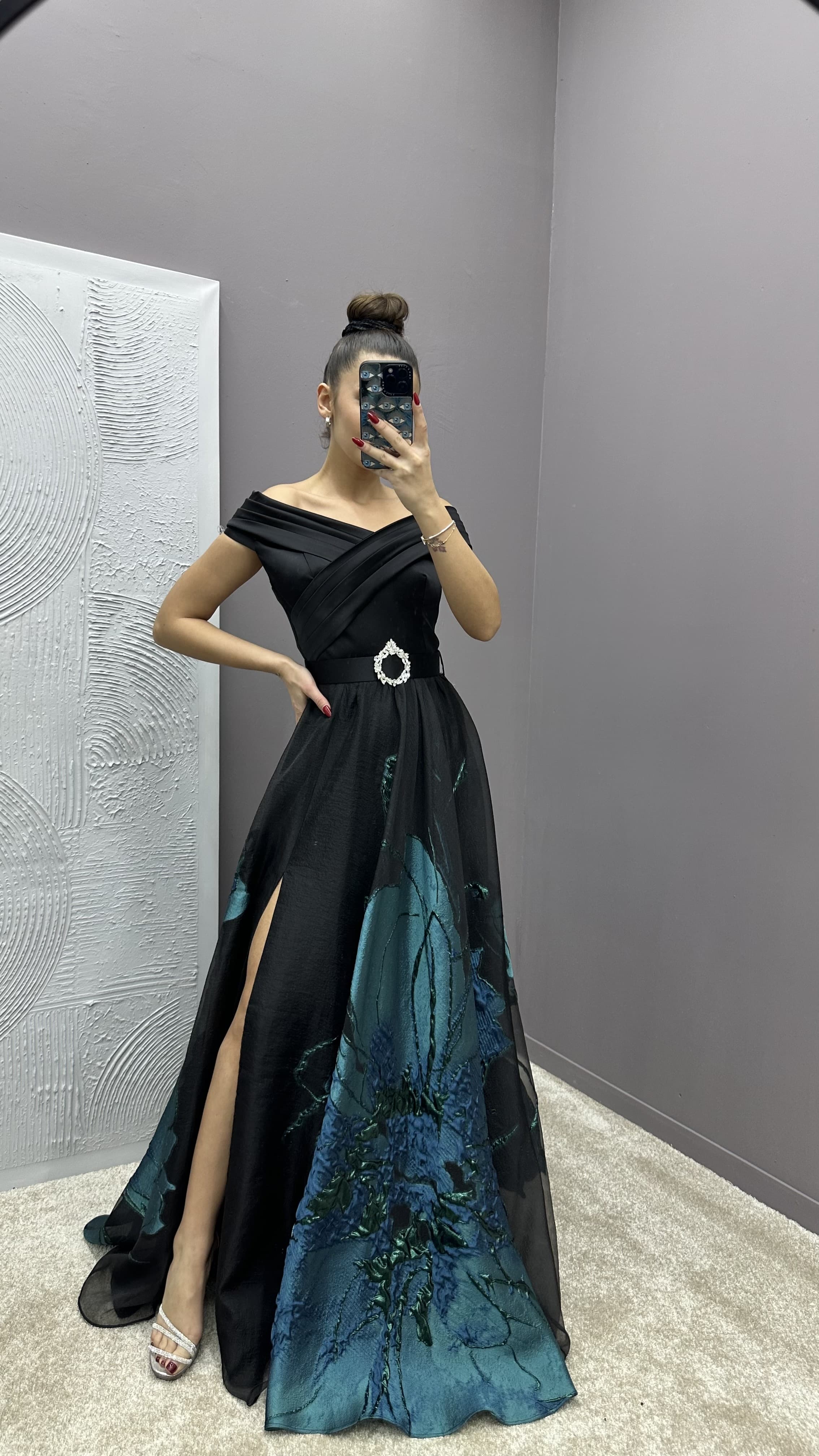 CHEST CROSS PATTERNED DESIGN DRESS