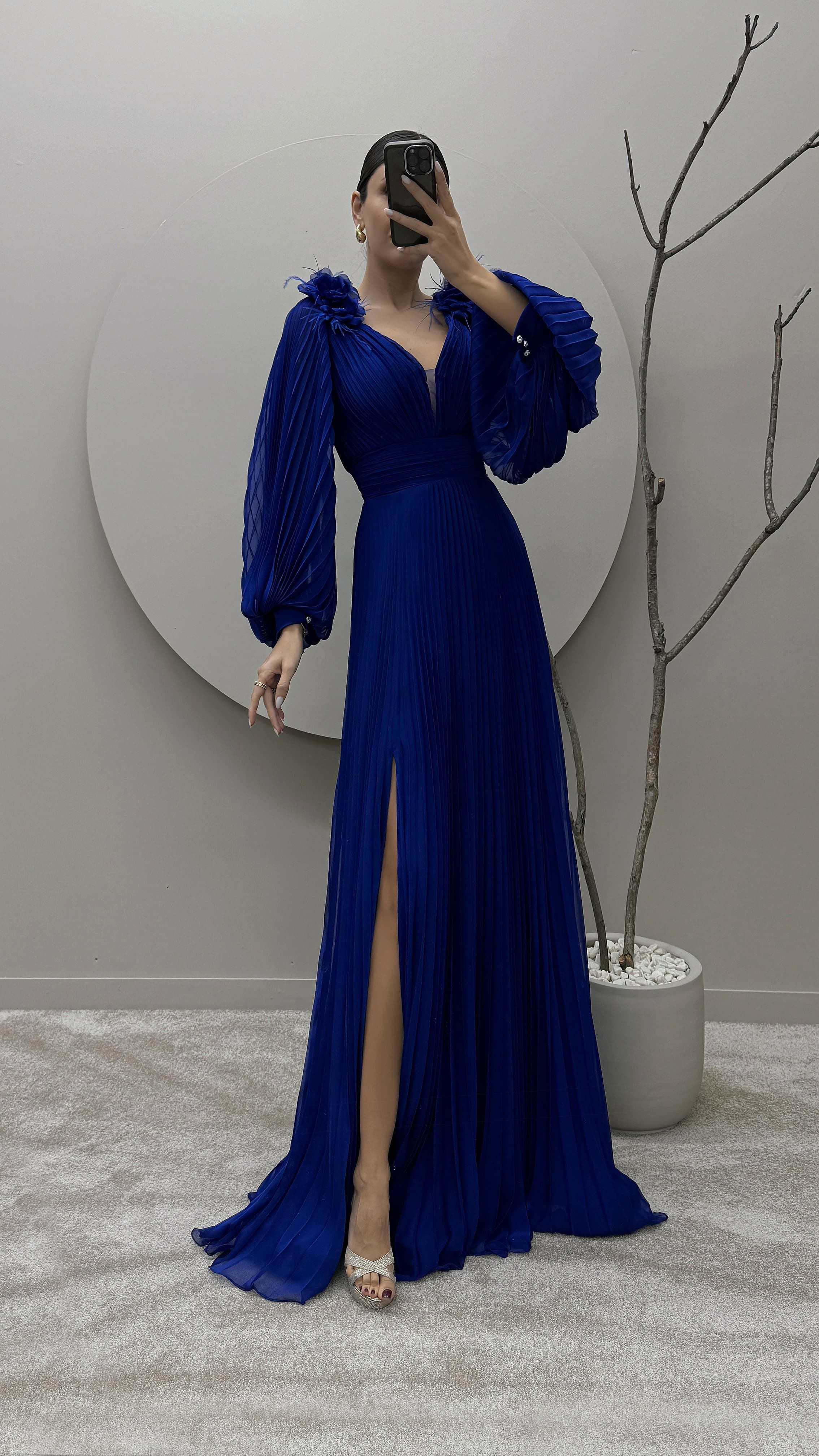 SLEEVE PLEATED SHOULDER DETAIL DESIGN DRESS