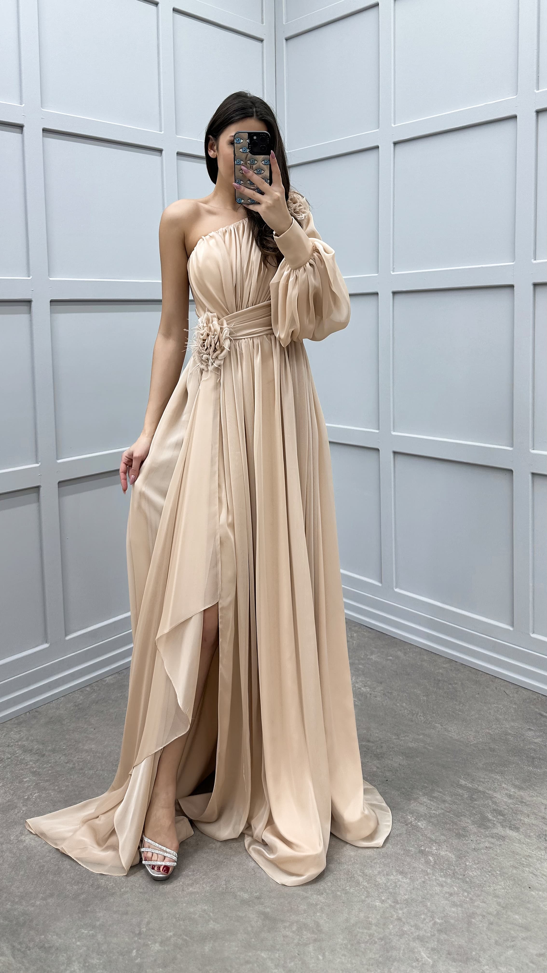 SINGLE SLEEVE SHOULDER AND WAIST ROSE DETAIL DESIGN DRESS