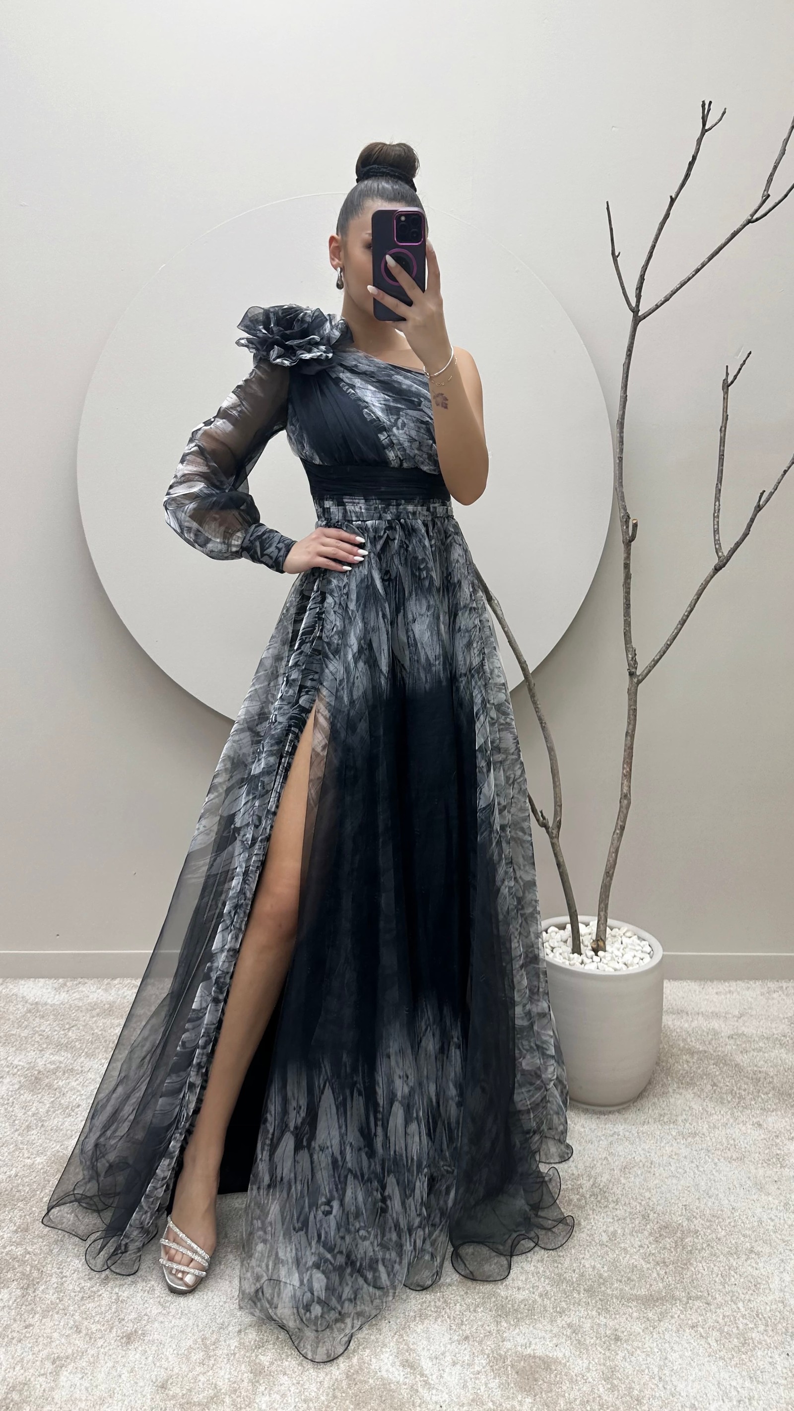 BLACK SINGLE SLEEVE SHOULDER FLORAL TULLE EVENING DRESS