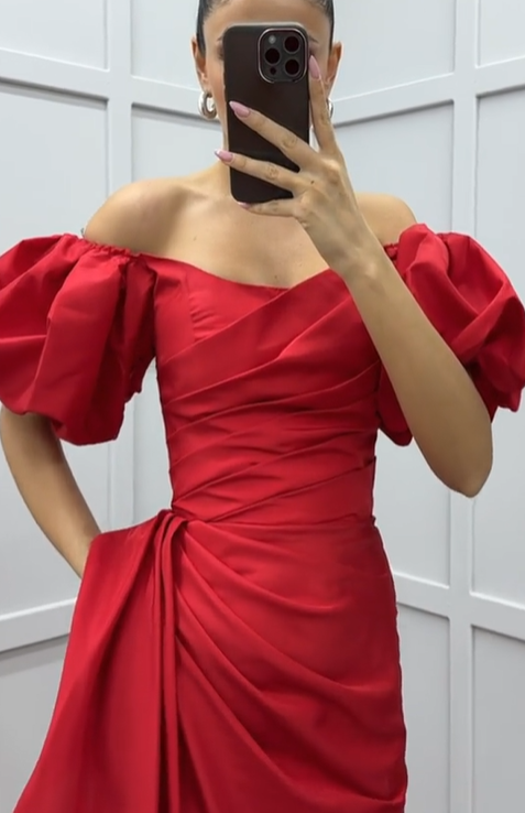 Red Bubble Sleeve Cinched Waist Pleated Long Dress
