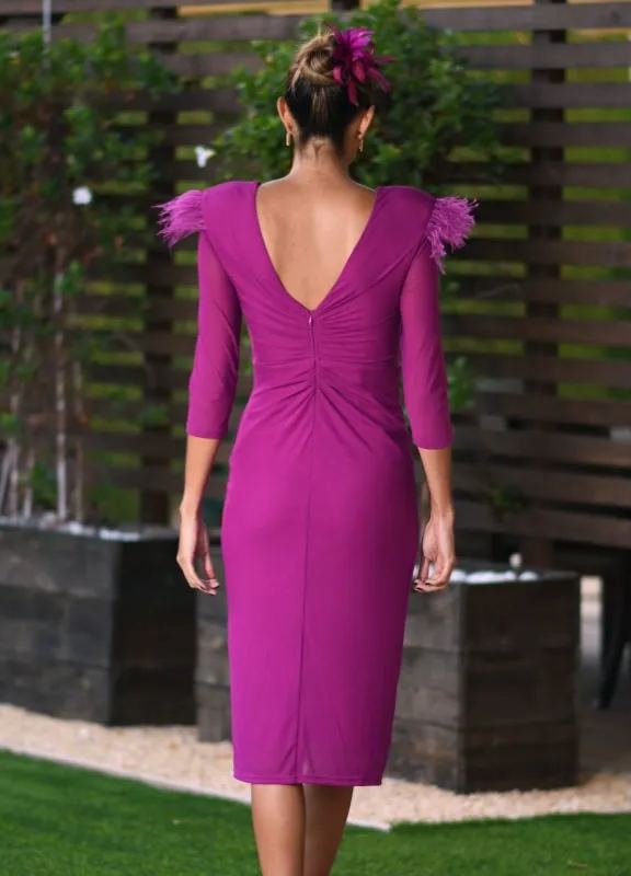 Short party dress with feathers