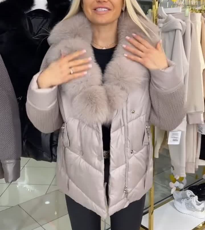 Exquisite light gray down jacket