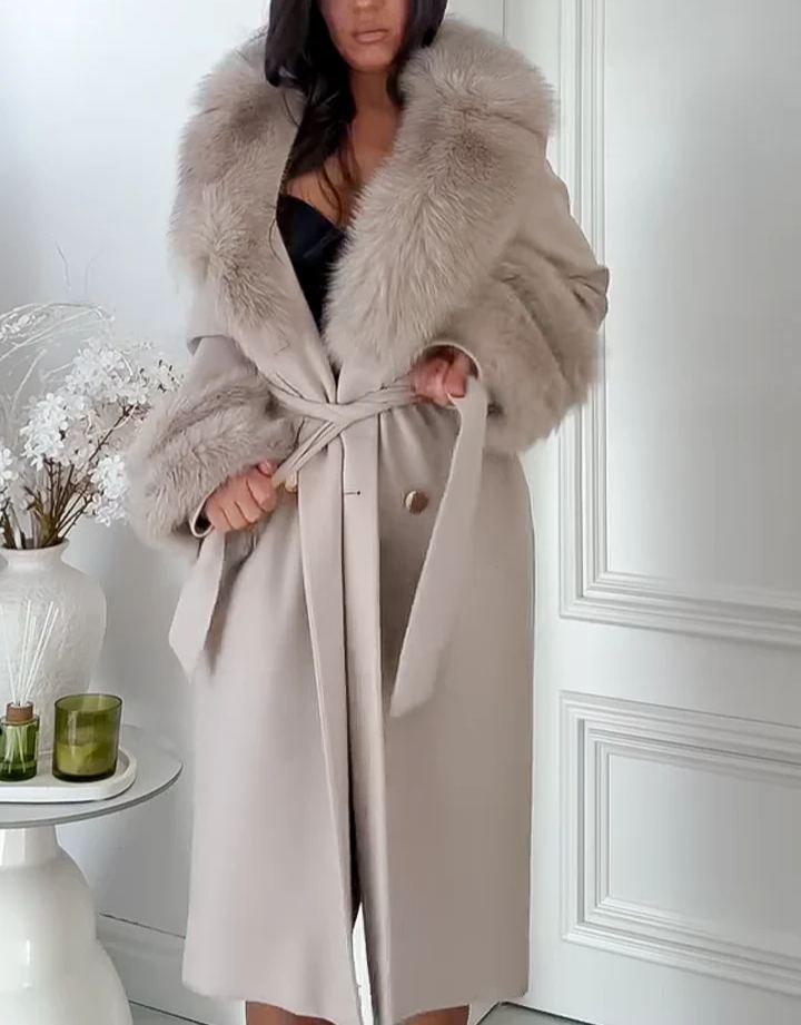 Morenita Coat