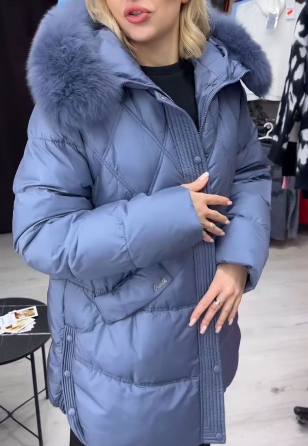 Fashion Premium Blue Down Jacket with Faux Fur Accent