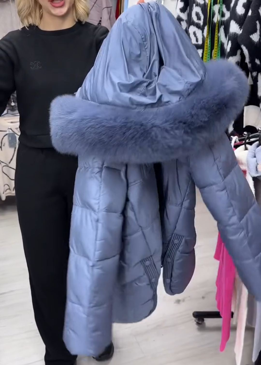 Fashion Premium Blue Down Jacket with Faux Fur Accent