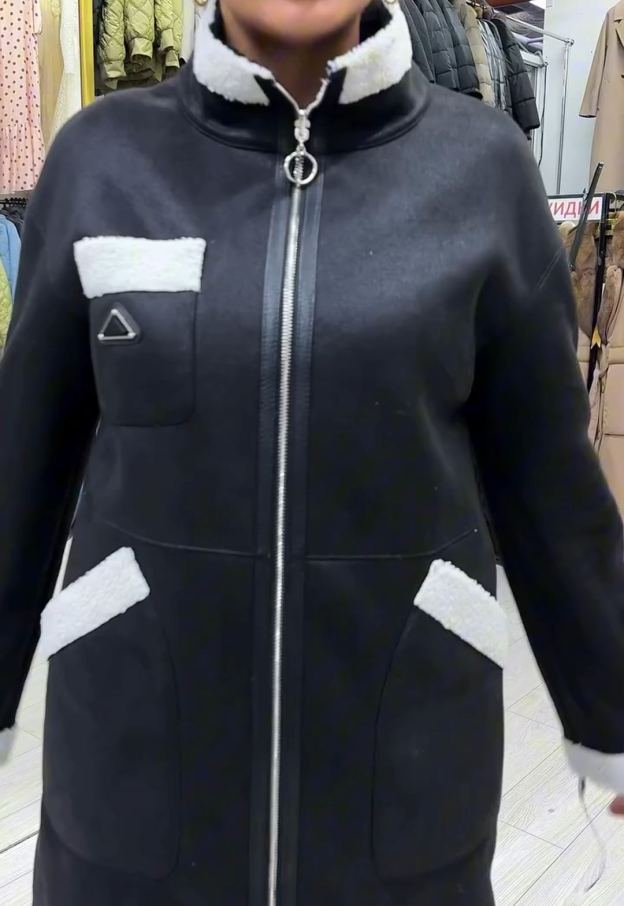 Fashion Functional Reversible Black-White Shearling Coat