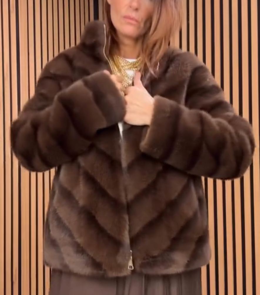 Light Luxury Dual-Texture Faux Fur-Suede Jacket