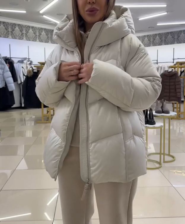 Fashion Short-Length Hooded Puffer Down Jacket