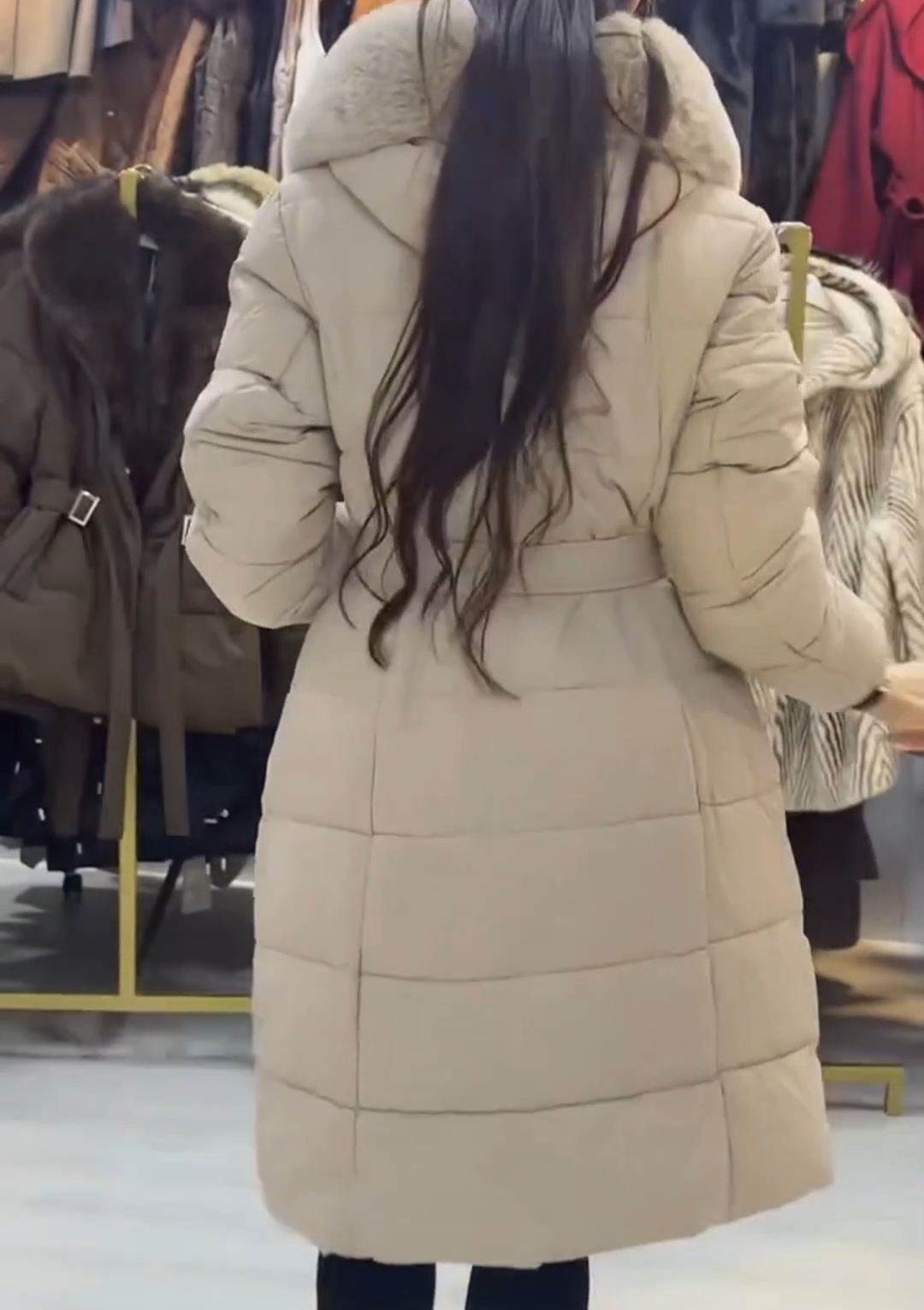 Luxury Detachable Shearling Scarf Beige Down Coat