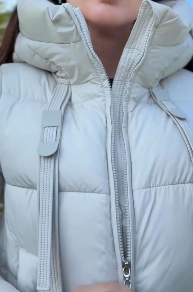 Fashion Solid-Color Quilted Light Gray Down Jacket