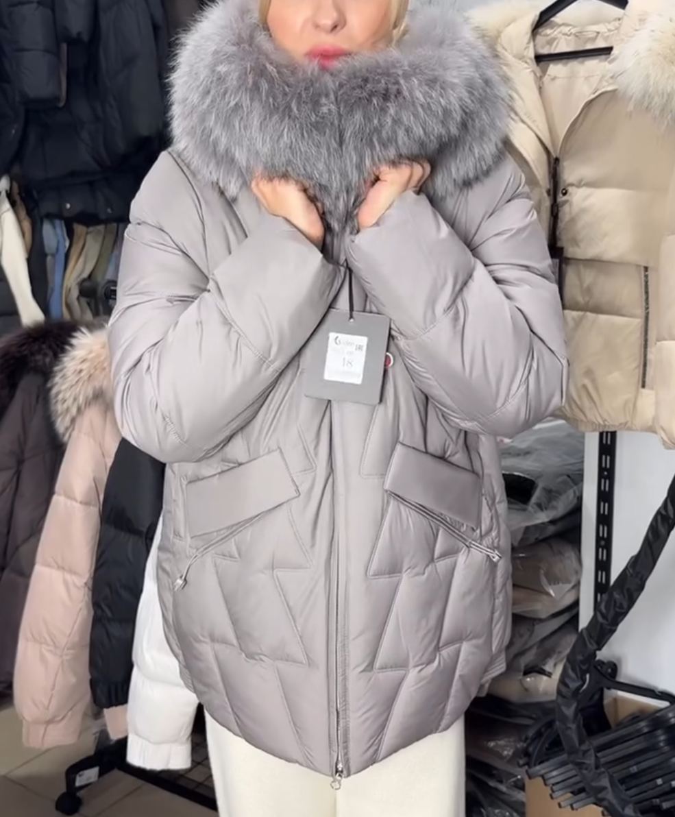 Detachable Fur-Collar Light Gray Quilted Down Jacket