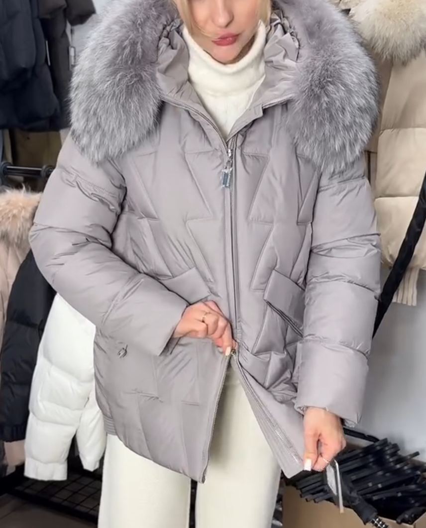 Detachable Fur-Collar Light Gray Quilted Down Jacket