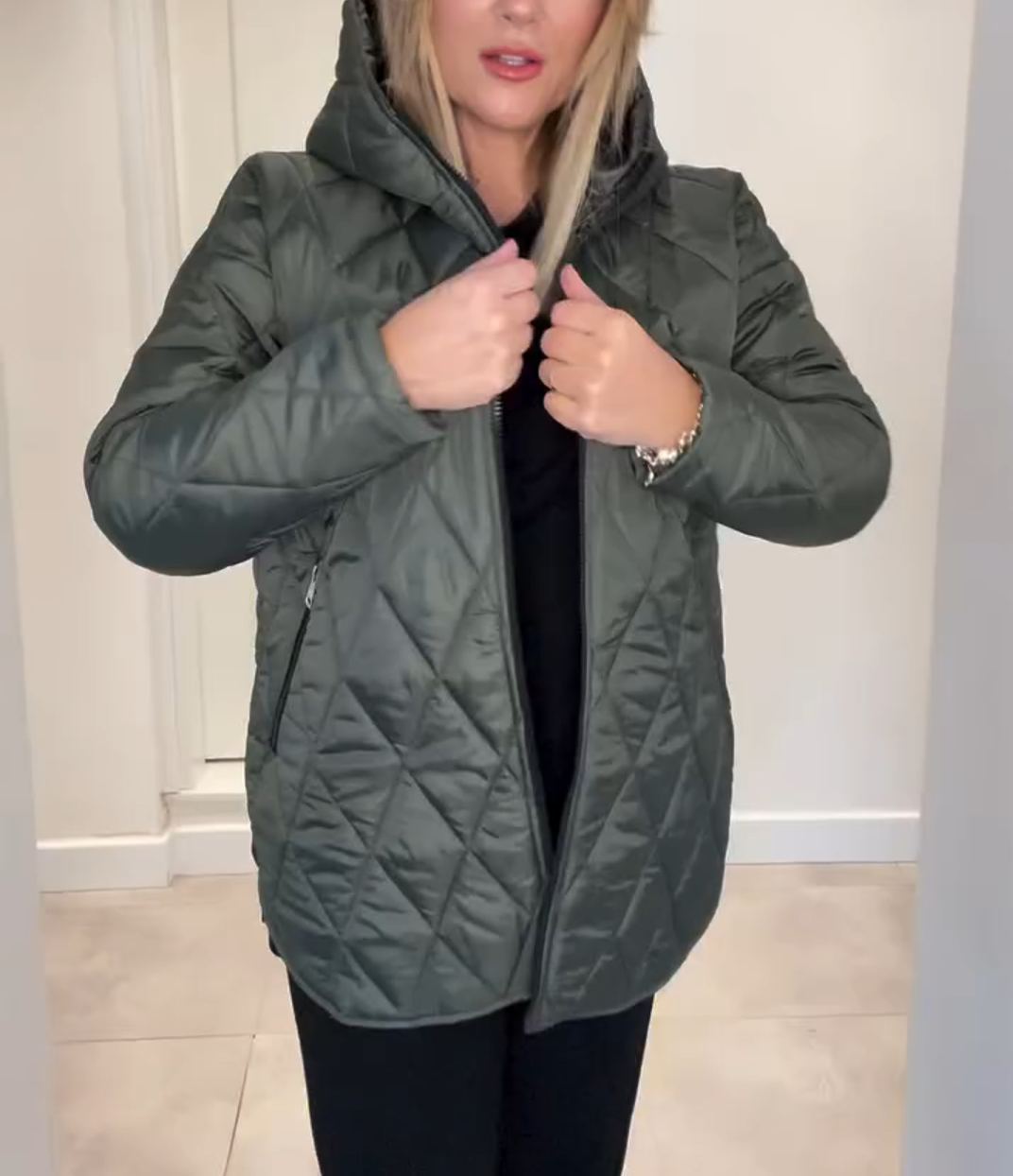 Olive Green Diamond-Quilted Hooded Down Jacket