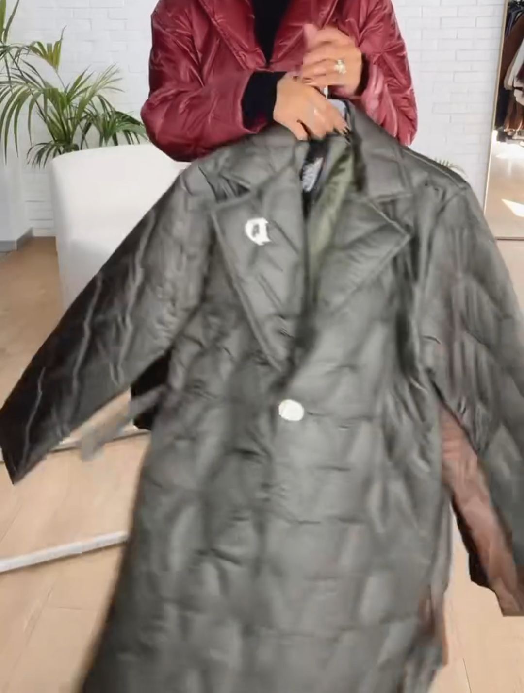 Fashion Glossy Silhouette-Adjustable Down Coat