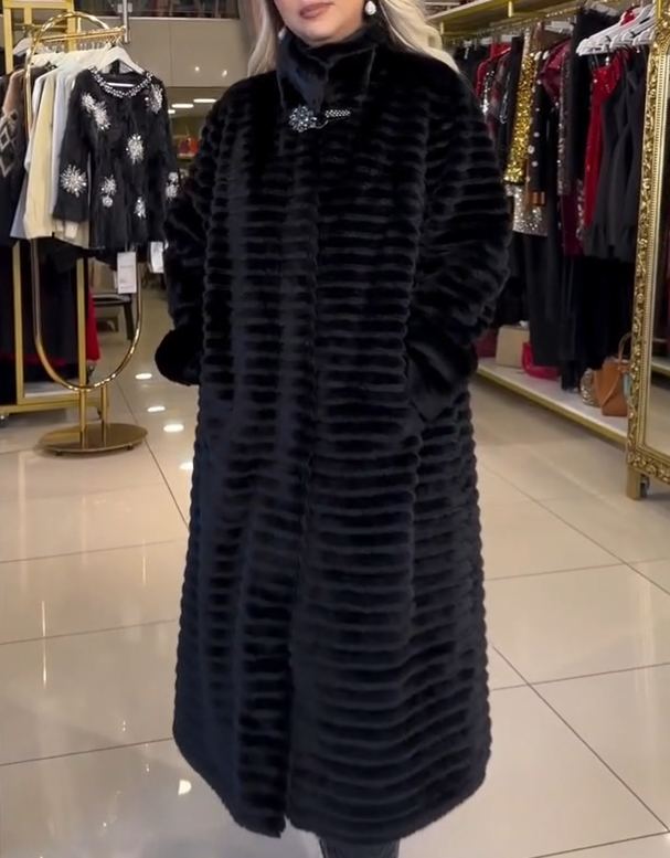 Glamorous Crystal-Embellished Magnetic Clasp Faux Fur Coat