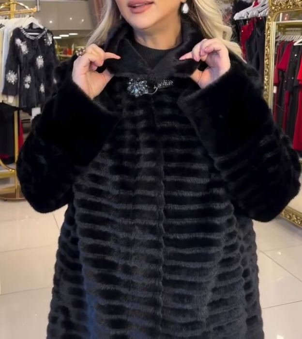 Glamorous Crystal-Embellished Magnetic Clasp Faux Fur Coat