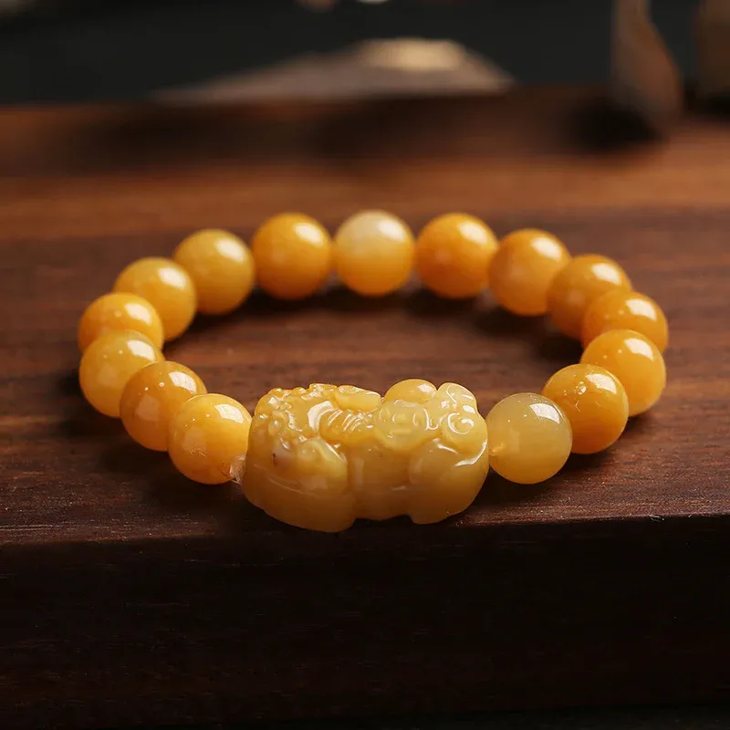 NatureQi Golden - Thread Jade Pixiu Wealth - attracting Bracelet: Amass Wealth, Embrace Blessings, and Carry Auspiciousness with You