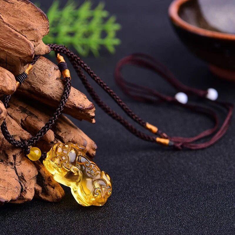 NatureQi Feng Shui Citrine Pixiu Wealth - gathering Necklace Pendant