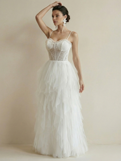 Leely Elegant White Lace Spaghetti Straps Sleeveless Wendding Dress
