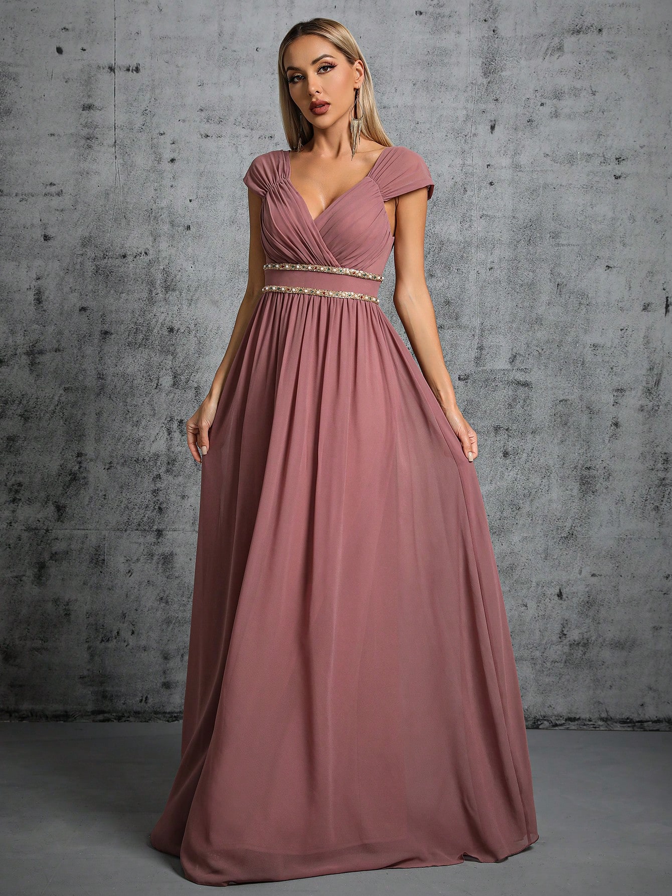 Leely Women's Elegant Sweetheart Cloak Sleeve Lace A-Line Dress