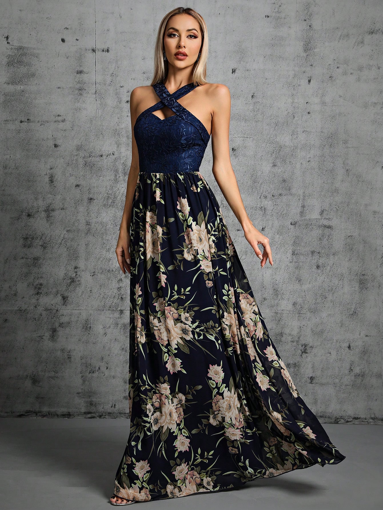 Leely Elegant Halter Sleeveless A-line Party Dress