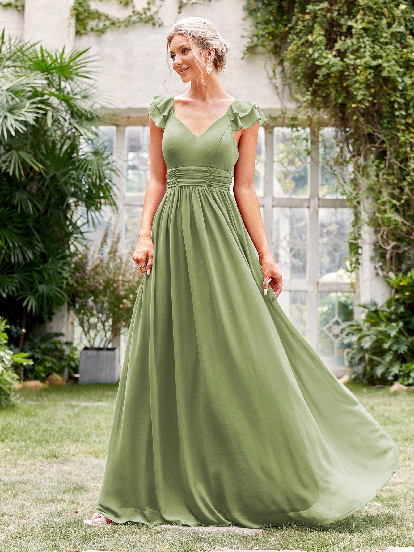 Leely Elegant V Neck Sleeveless Bridesmaid gowns