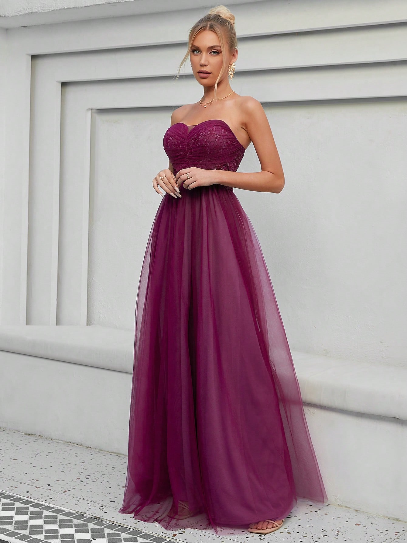 Leely Elegant Strapless Sleeveless Tulle Party Dress