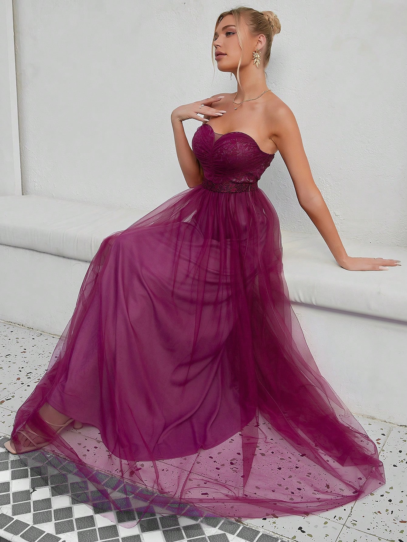 Leely Elegant Strapless Sleeveless Tulle Party Dress