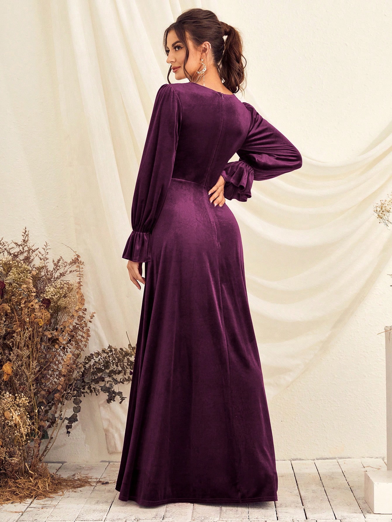 Leely Elegant V Neck Flare Sleeve A-line Party Dress