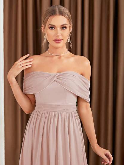 Leely Elegant Off The Shoulder Sleeveless A-line Wedding Dress
