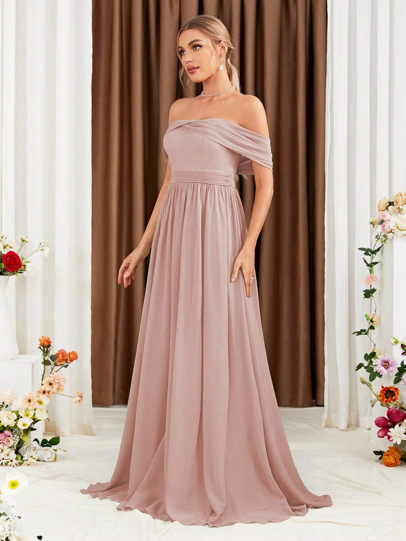 Leely Elegant Off The Shoulder Sleeveless A-line Wedding Dress