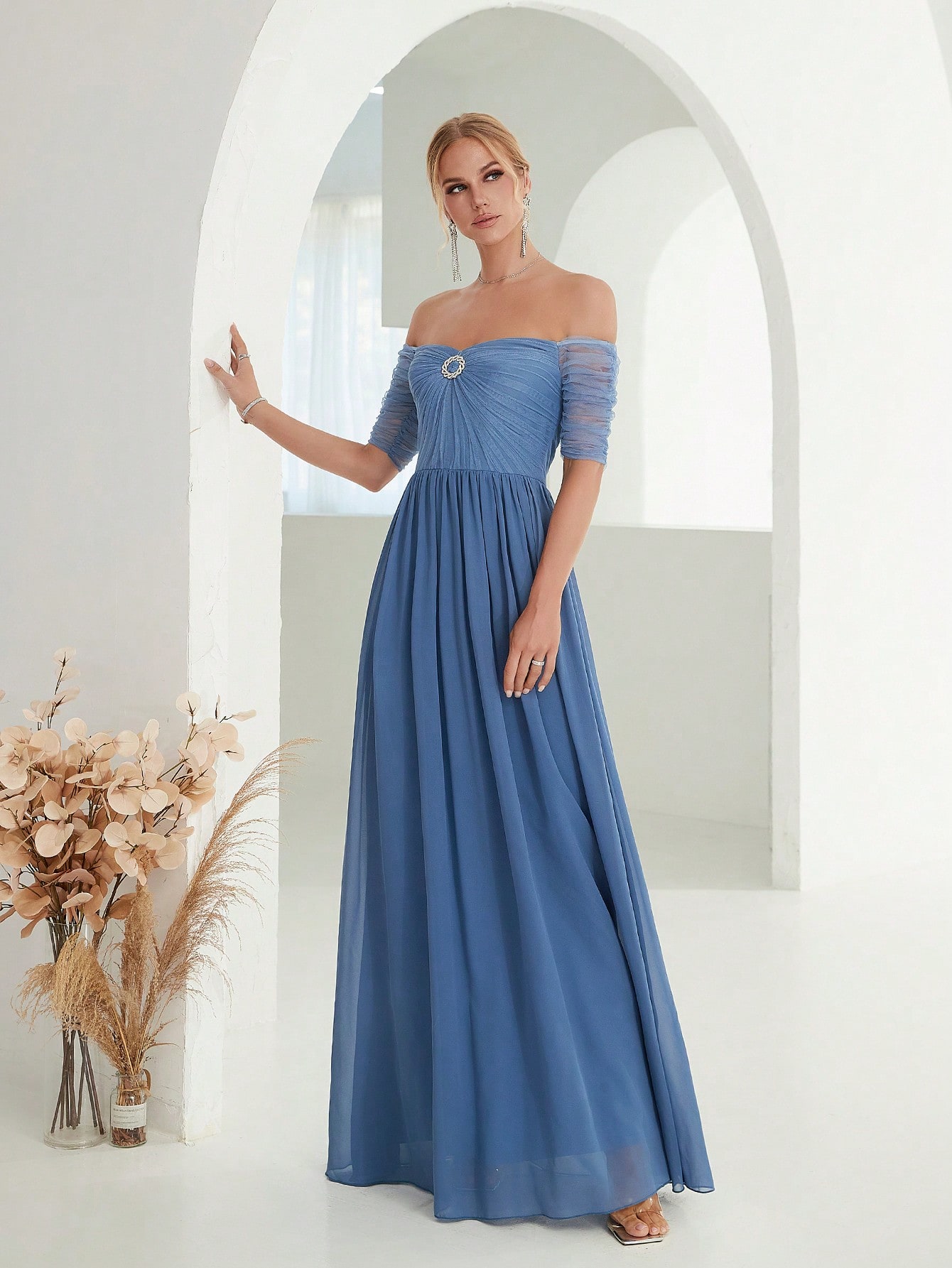 Leely Women's Elegant Sweetheart Cloak Sleeve Lace A-Line Dress