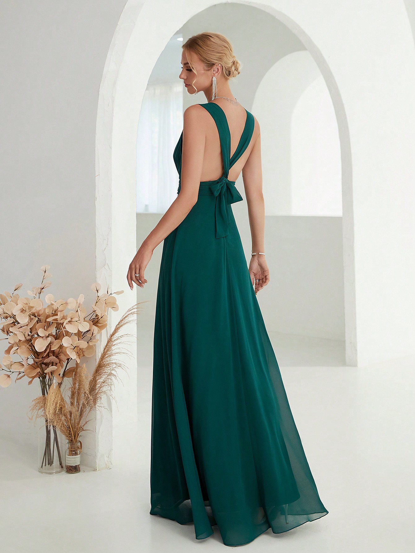 Leely Women's Elegant V Neck Sleeveless Party Dress