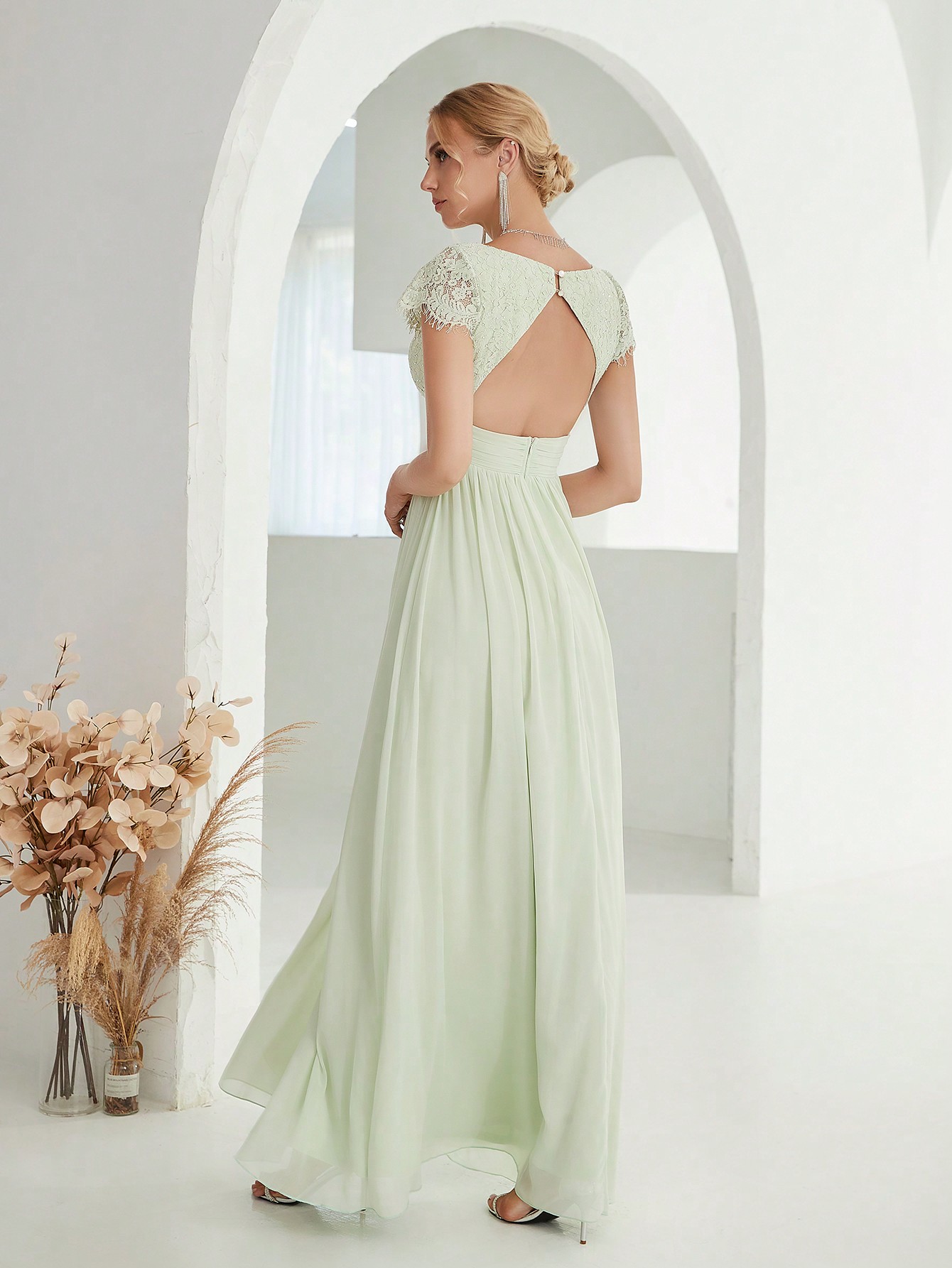 Leely Elegant V Neck Cap Sleeve A-line Party Dress