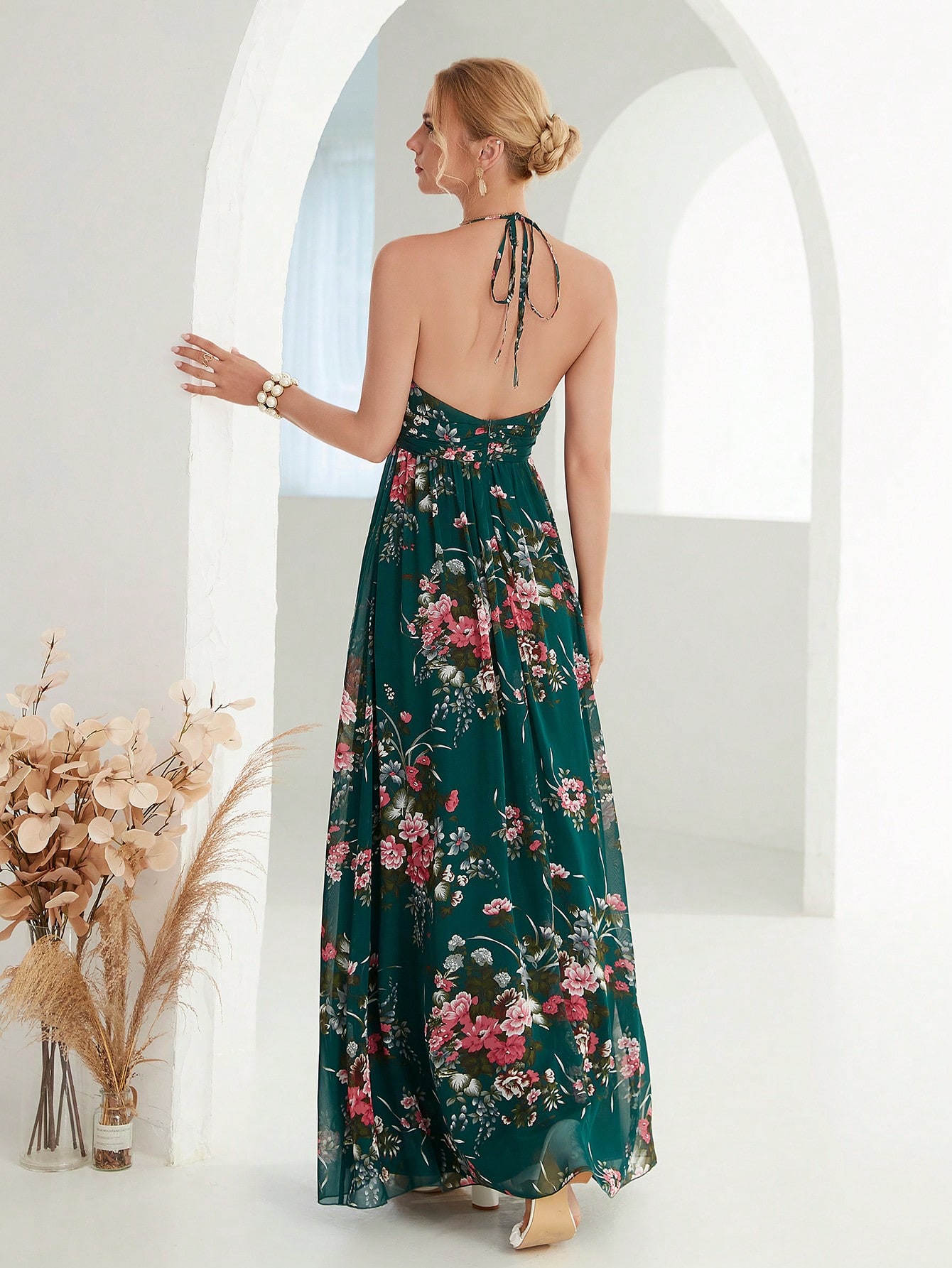 Leely Elegant Halter Sleeveless A-line Party Dress