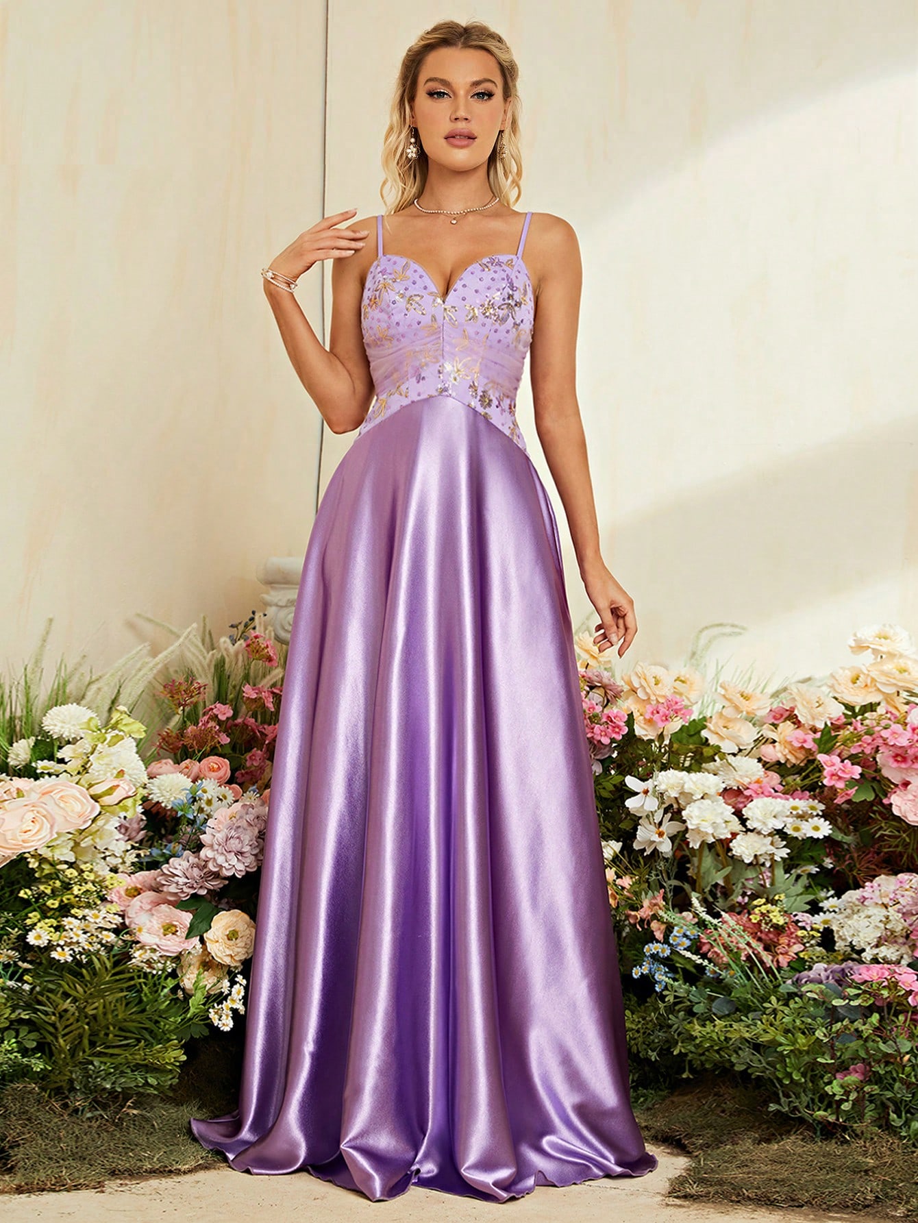 Leely Spaghetti Strap Sweetheart Neck Formal Evening Gown