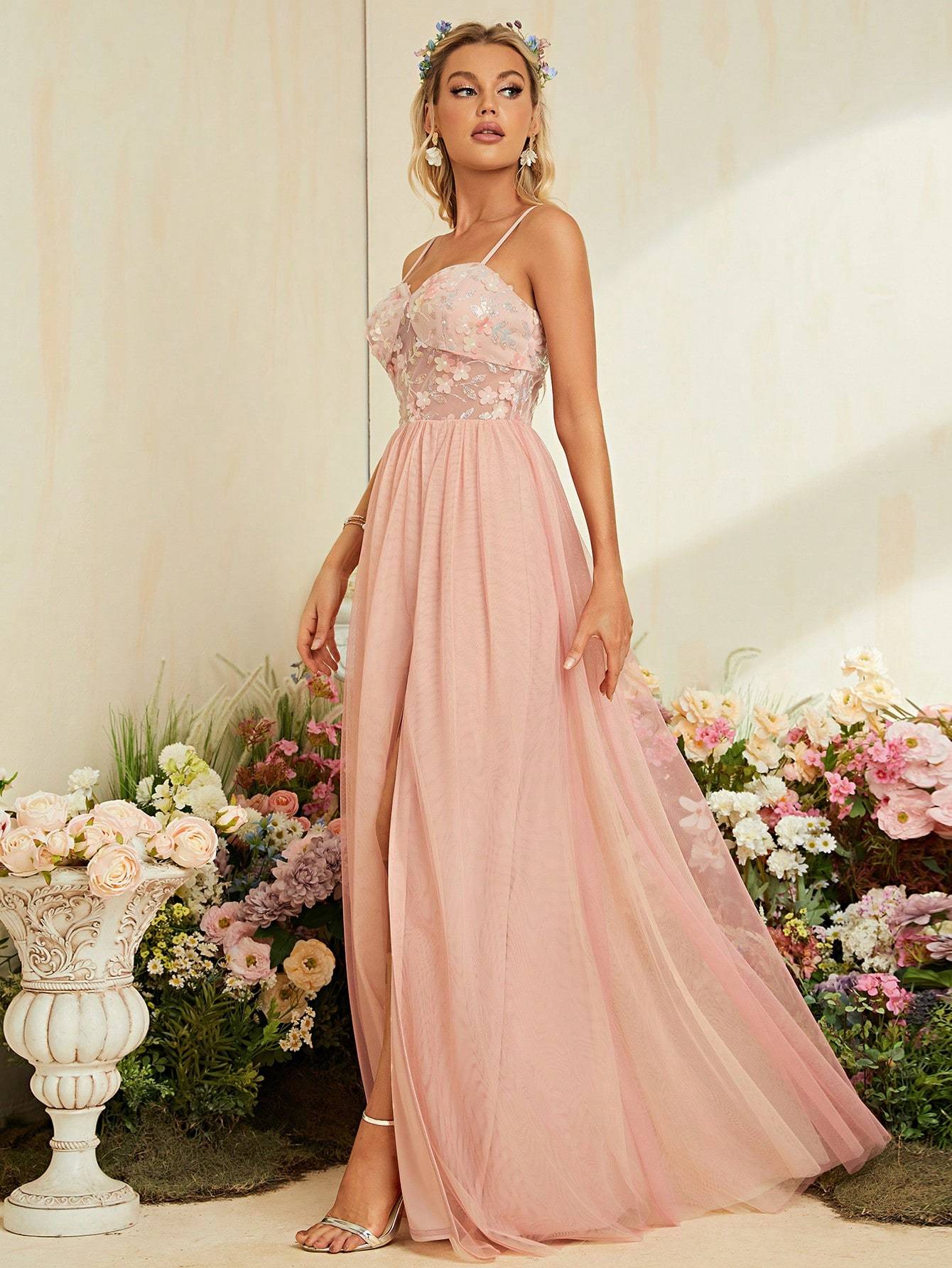Leely Women's Elegant Spaghetti Straps Graduation & Prom Dresses