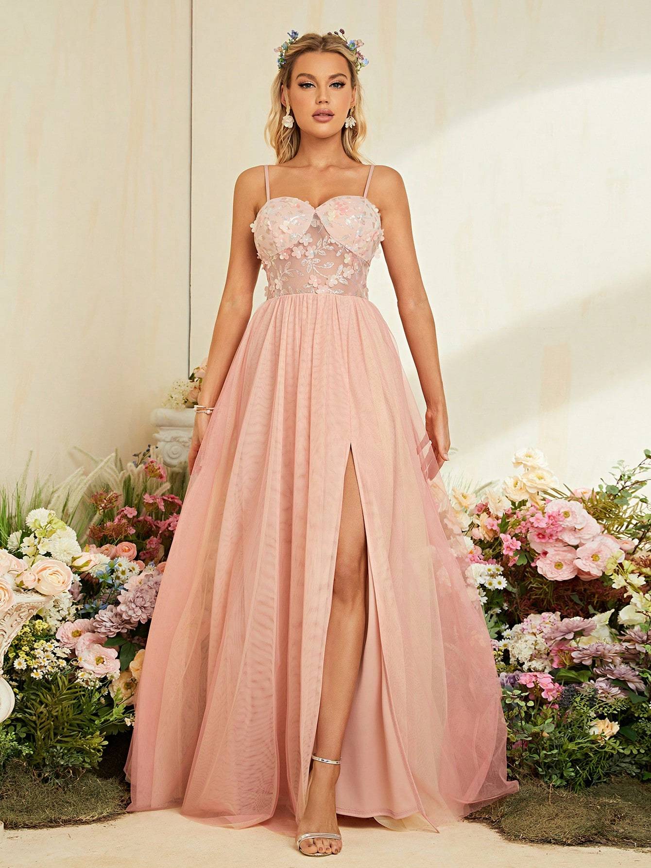 Leely Women's Elegant Spaghetti Straps Graduation & Prom Dress
