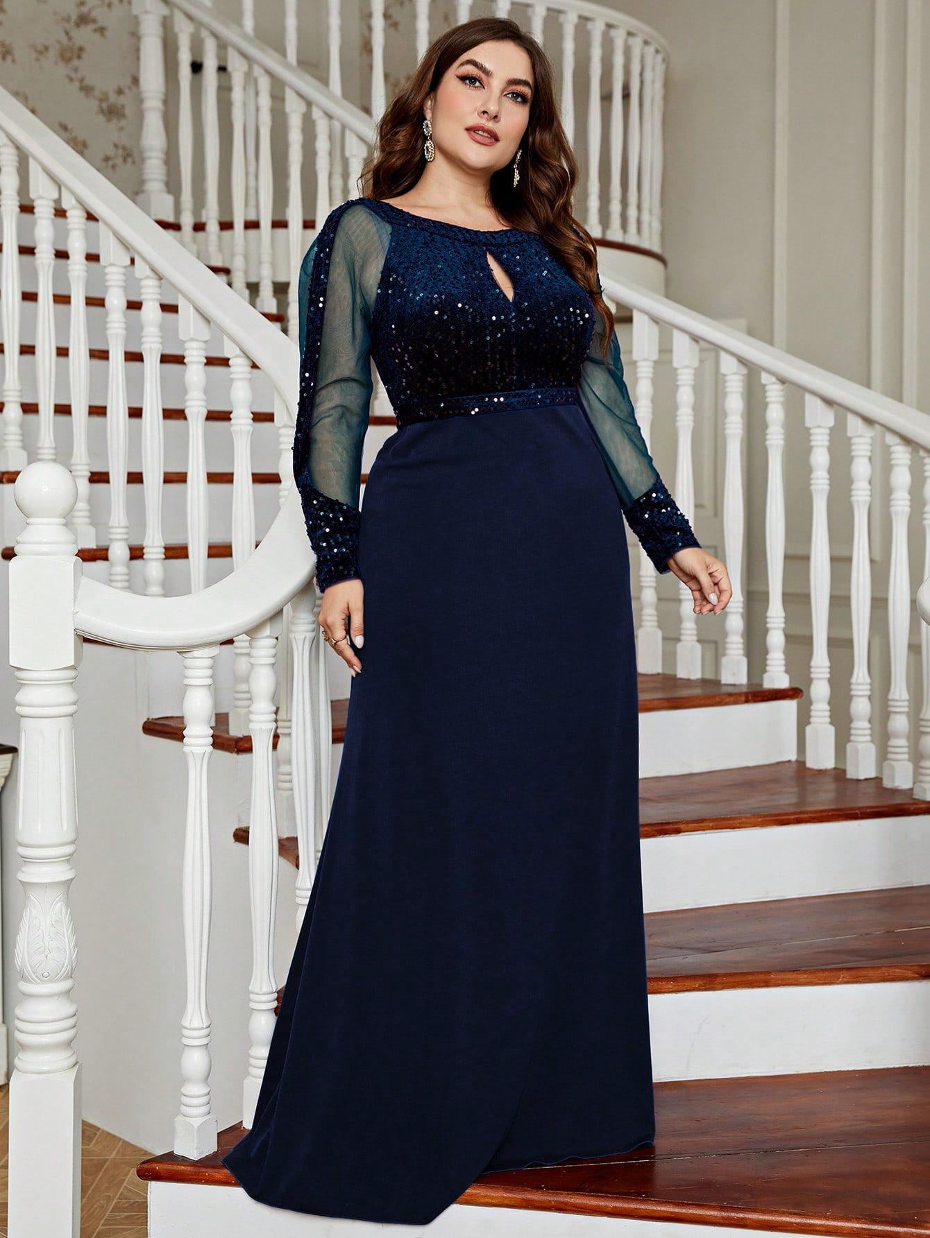 Leely Plus Women's Elegant Round Neck Long Sleeve Party Dresses