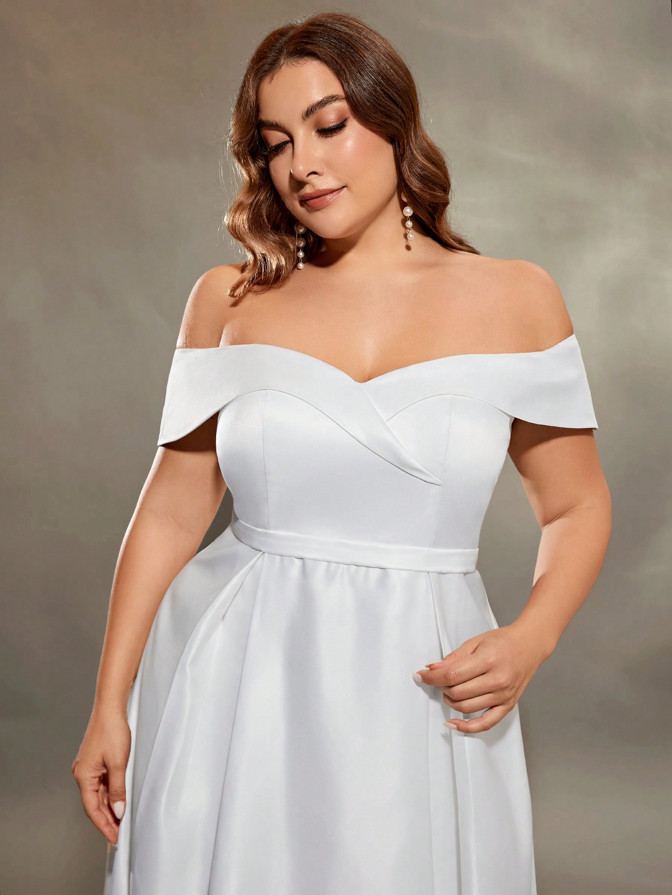 Leely Plus Women's Elegant Off The Shoulder Wedding Dress